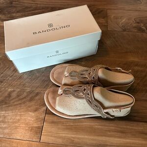 Bandolino Sandals - Taupe/Gold